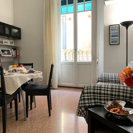 Temporary House Oberdan Apartment Bologna Bagian luar foto