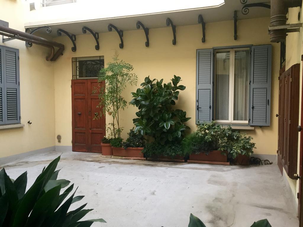 Temporary House Oberdan Apartment Bologna Bagian luar foto