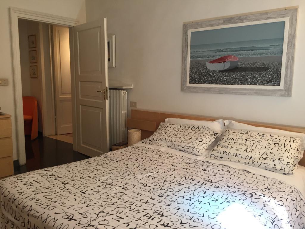 Temporary House Oberdan Apartment Bologna Bagian luar foto