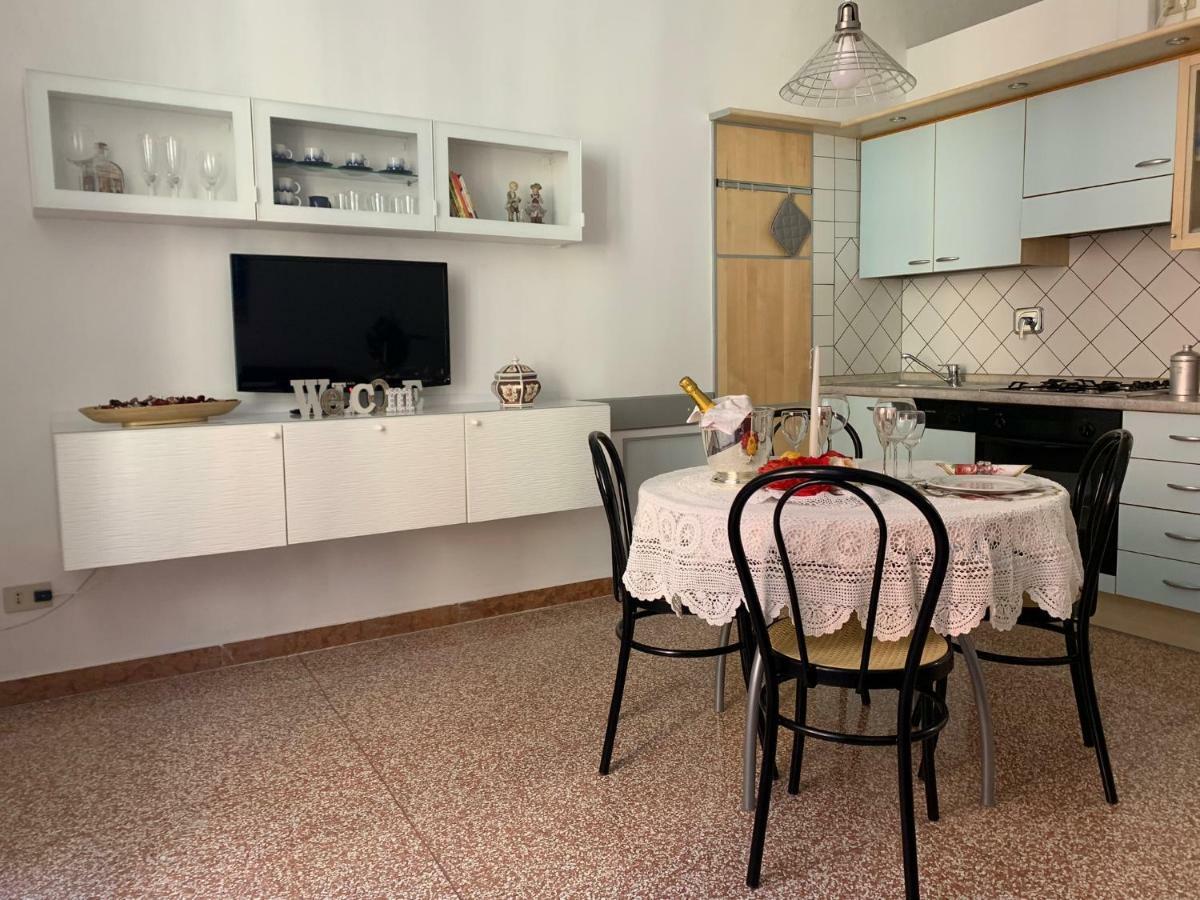 Temporary House Oberdan Apartment Bologna Bagian luar foto