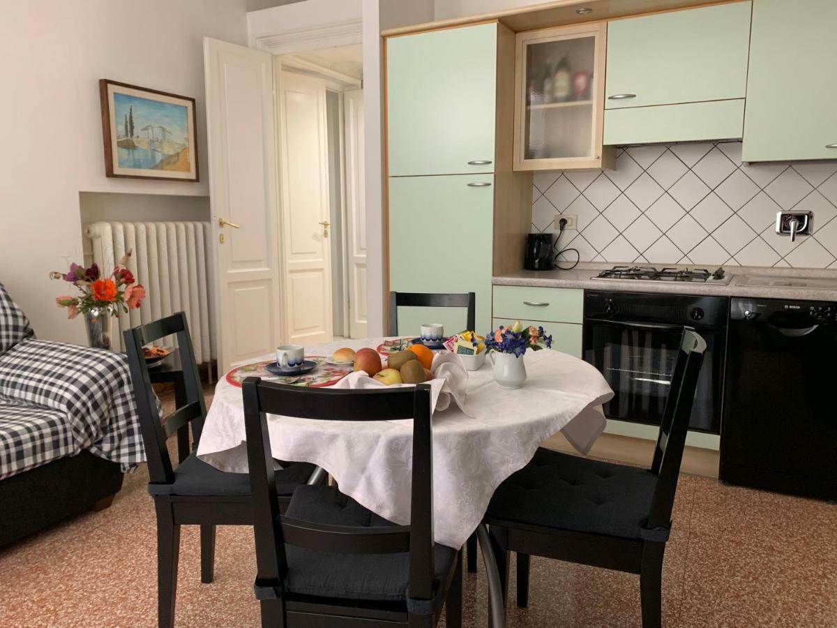 Temporary House Oberdan Apartment Bologna Bagian luar foto
