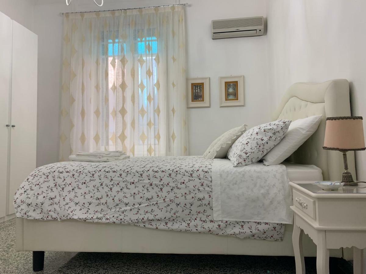 Temporary House Oberdan Apartment Bologna Bagian luar foto